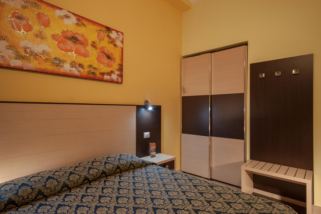Alex Place Roma Rom bilde